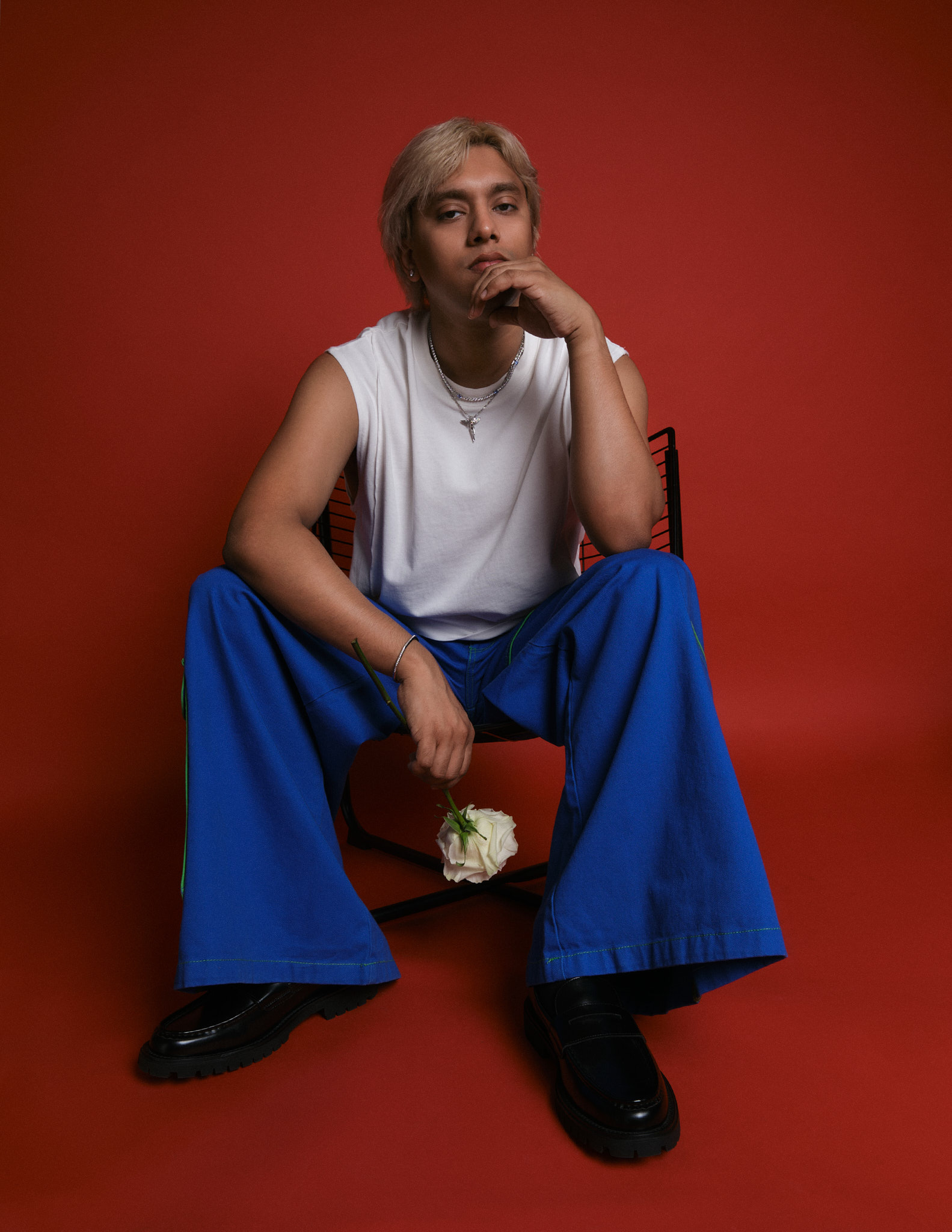 Naim Mahe: Personal lifestyle shot 4.